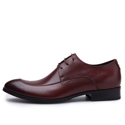 Negozi Comodi Scarpe da uomo, Calzature da uomo da estate, Scarpe da uomo marrone con pizzi.