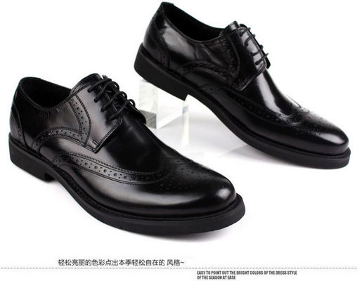Europa Disegno Uomini Scarpe Brogue Stile Stile Stile Stile Scarpe da uomo in cuoio a grano completo