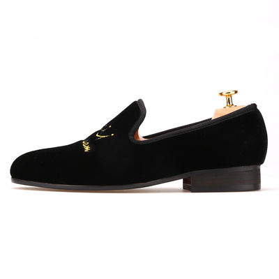 Red Bottom Mens Velvet Loafers Rubber Outsole Colore personalizzato per gli affari