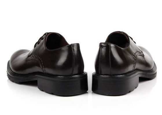 Calzature artigianali maschili con pizzo nero calzature confortevoli con piattaforme spesse