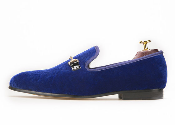 Motif Blu Abito di velluto maschile Scarpe da sole, Borgoña Loafers Maschile Scarpe da sole