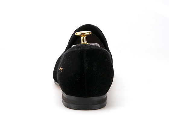 Calzature di lusso maschile di velluto con cintura di stile casual