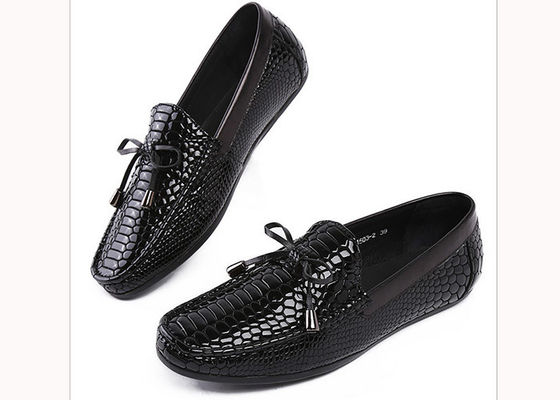 Casual Mens Loafers di pelle Anti Sliding Moccasins Bow Tie Scarpe piatte