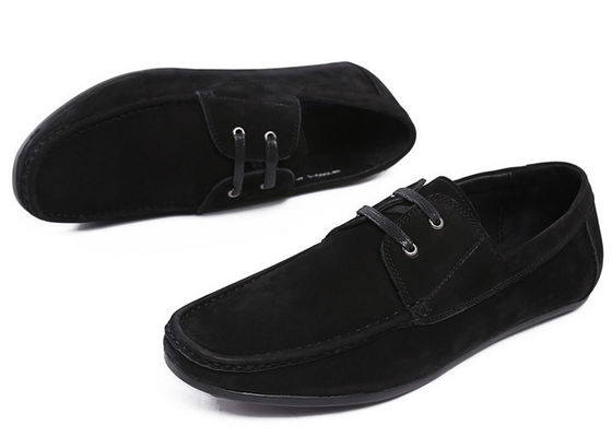 Pelle di mucca bianca scarpe da lavoro, scarpe casual, disegno originale, scarpe da ginnastica da uomo moderno.