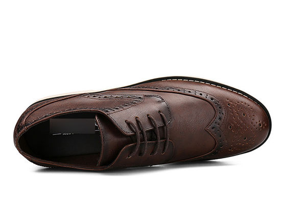 Logo Stampato Uomo Scarpe Derby in pelle nera Custom Scarpe artigianali marroni Casual