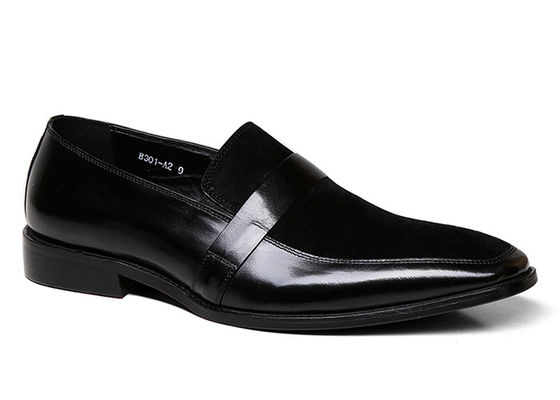 Calzature da uomo in pelle con cuciture in pelle nubuck
