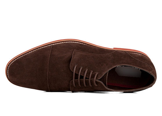 Classiche scarpe da guida in cuoio originale.