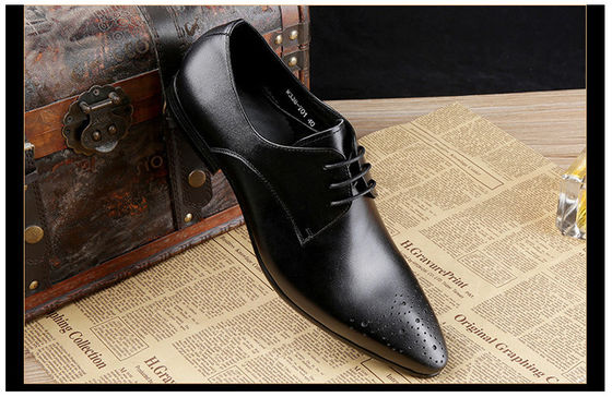 Scarpe da sposa da uomo in pelle originale Scarpe da lavoro con punti neri