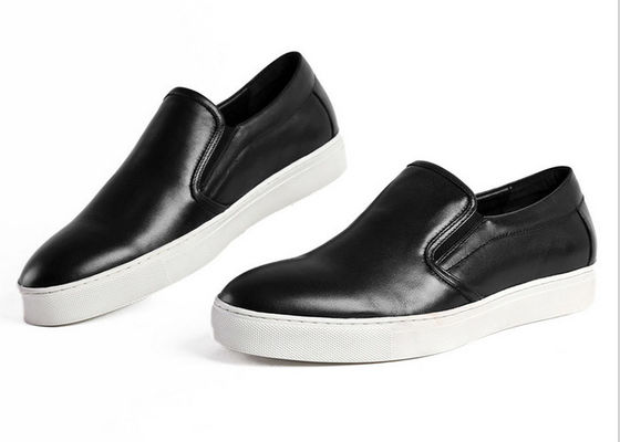 Scarpe da corsa da uomo, scarpe da ginnastica in pelle.