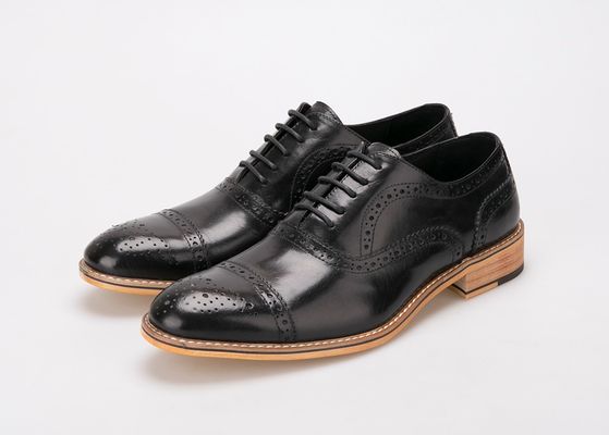 Calzature da uomo in stile inglese realizzate a mano in cuoio vero Oxford Brogues Calzature formali
