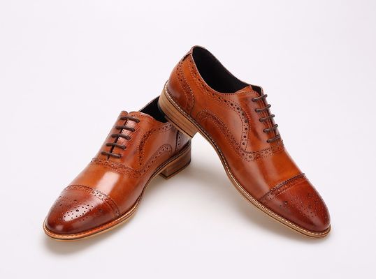 Calzature da uomo in stile inglese realizzate a mano in cuoio vero Oxford Brogues Calzature formali