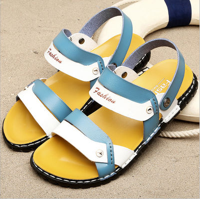 Slip estivo da uomo di lusso con sandali, sandali di pelle artigianali personalizzati