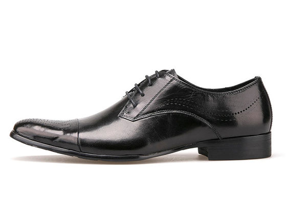 Scarpe da vestito in cuoio maschile impermeabile stile britannico maschile scarpe da brogue nero