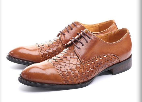 Feste / matrimoni Uomini abito formale Scarpe rotonde Uomini Scarpe da Derby marroni