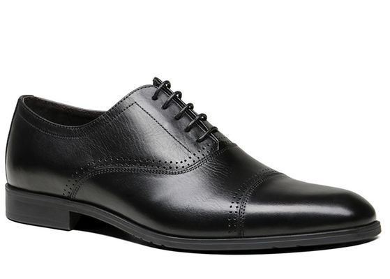 Scarpe da uomo in pelle originale di Oxford, scarpe da vestito, scarpe da Derby di lusso con lacci per uomini.