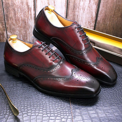 Moda, scarpe da uomo in pelle originale, abiti da adulto, scarpe da uomo.