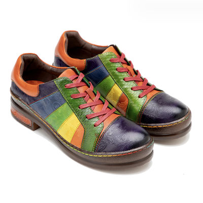 Calzature da abito da donna a modello solido personalizzate Calzature piatte arcobaleno lucidate a mano