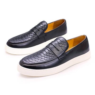 Slip On Sneakers Uomo Customized Scarpe da ginnastica a punta rotonda Scarpe con fodera in pelle