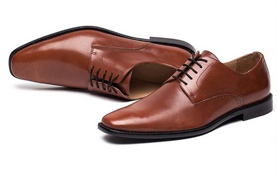 Calzature da ufficio artigianali maschili marroni con lacci di abito classici Goodyear sole in pelle