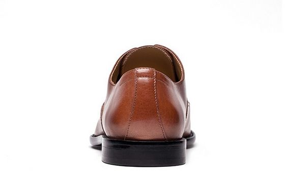 Calzature da ufficio artigianali maschili marroni con lacci di abito classici Goodyear sole in pelle
