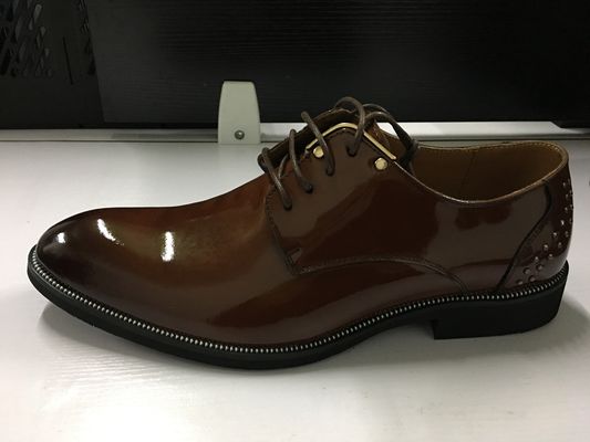 Calzature da uomo di lavoro intagliate Calzature da uomo Goodyear Calzature da uomo intagliate