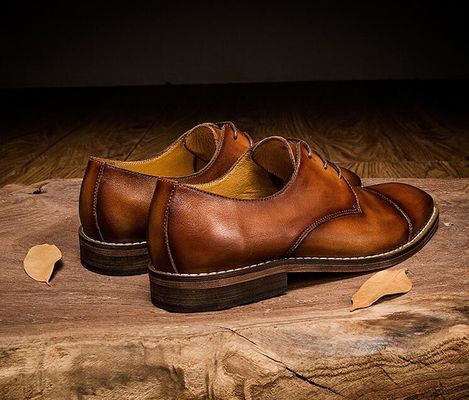 Indisponibile abito da sposa da uomo Scarpe a lacci a tacco piatto Scarpe a righe