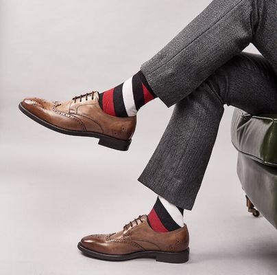 Scarpe da uomo da esterno, di colore misto, scarpe da uomo di lusso.
