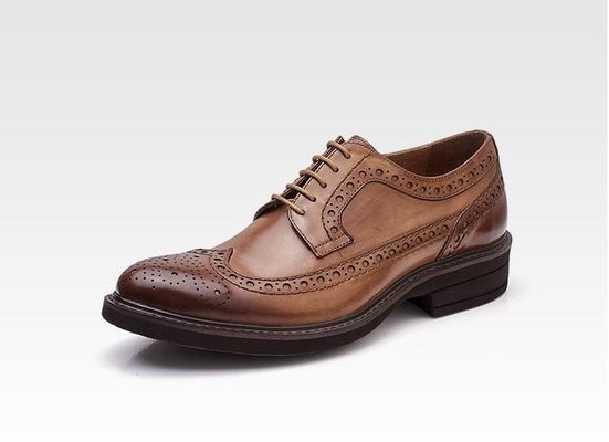 Scarpe da sposa di cuoio classiche, scarpe da uomo di cuoio casual.