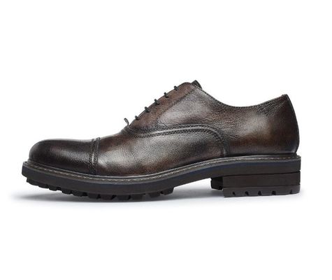 Calzature da uomo in pelle con abito elegante calzature Goodyear con doppio cappuccio