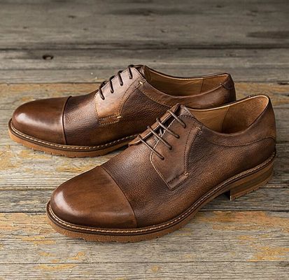 Scarpe da ginnastica, scarpe casual, scarpe da uomo, scarpe da barca.