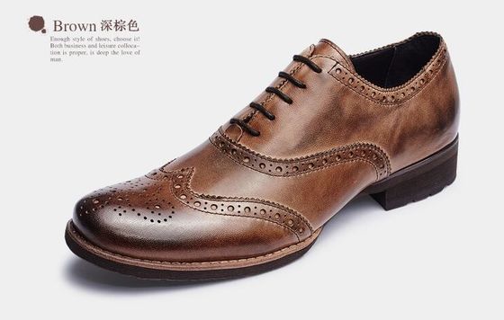 Scarpe da uomo di taglia normale Scarpe da ginnastica di pelle marrone