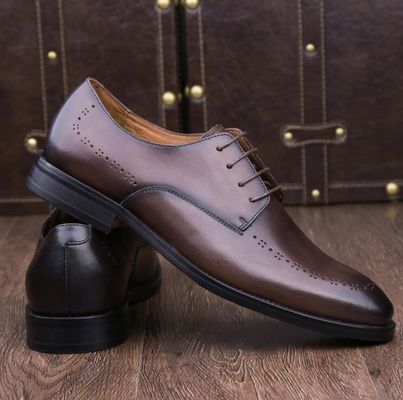 Poltrone rotondo maschile Pallone di cuoio Skull Style Oxford Slip On Flats Scarpe per festa