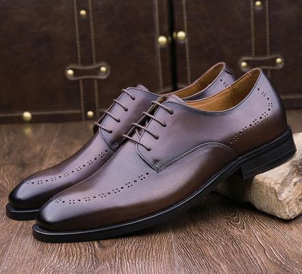 Poltrone rotondo maschile Pallone di cuoio Skull Style Oxford Slip On Flats Scarpe per festa