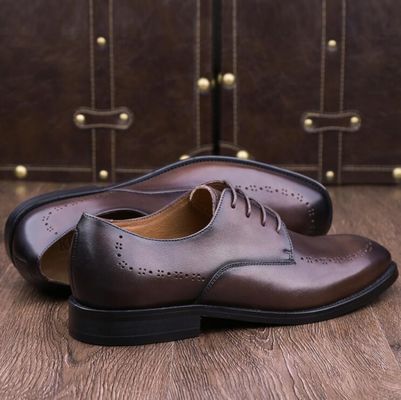 Poltrone rotondo maschile Pallone di cuoio Skull Style Oxford Slip On Flats Scarpe per festa