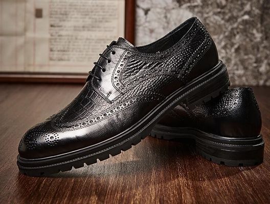 Confortevoli calzature da cuoio da uomo durature da uomo marrone