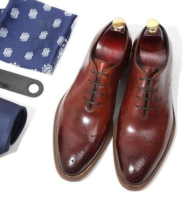 Fatto a mano Patente Sposa Uomo abito in pelle Scarpe Oxford Stile con strisce nere