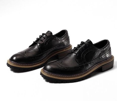 Calzature casual da uomo di primavera / autunno Calzature da uomo da uomo di pelle nera