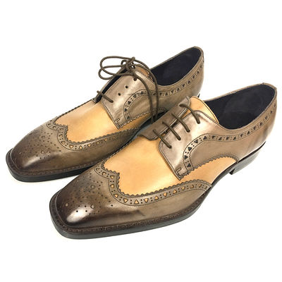 Abito monastico maschile doppio scarpe brogue dettagliato in finitura in cuoio ceroso
