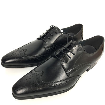Cina all'ingrosso Oxfords Calzature di moda di design italiano Uomini di lusso Calzature da abito Oxford Calzature da sposa Gomma
