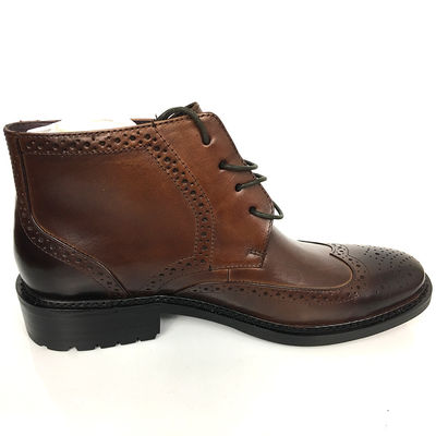 Scarpe da uomo in pelle, pellicce favorevole, scarponi da neve.