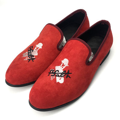 Red Mens Velvet Loafers Skull Style Custom Mens Flat Casual Shoes Esistono campioni