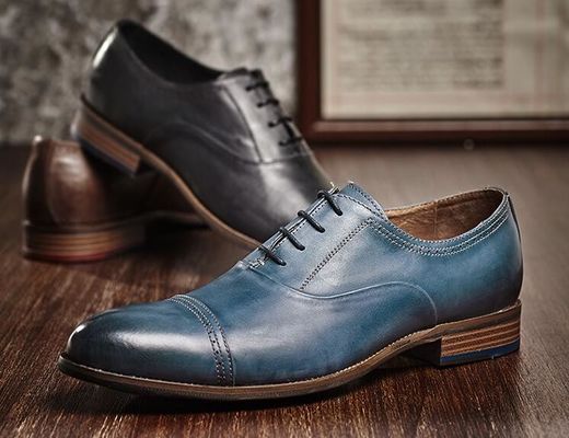 Scarpe da festa, scarpe da festa per uomini.