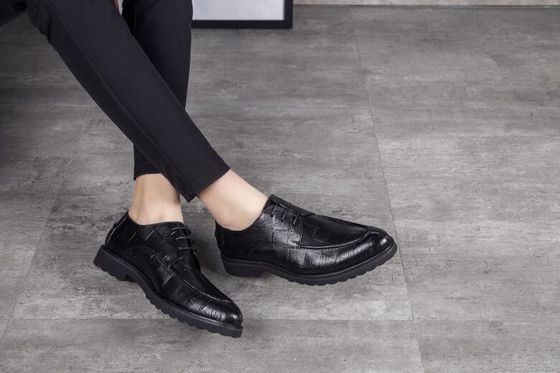 Sciarpe nera a punta rotonda Uomo abito formale Scarpe Primavera / Autunno Confortevole