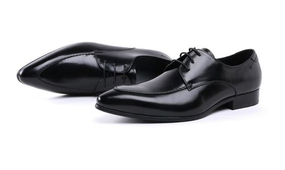 Disegni in incisione di pelle di patente nero scarpe da abito, scarpe da abito a lacci