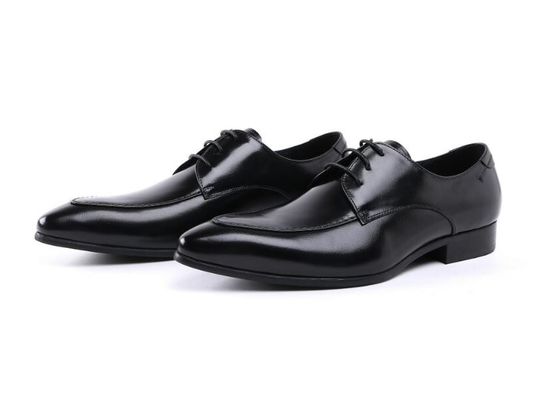 Disegni in incisione di pelle di patente nero scarpe da abito, scarpe da abito a lacci