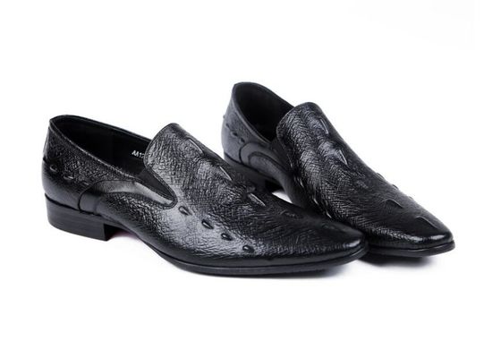 Calzature da uomo in pelle in taglia normale, scarpe da sole a punta.