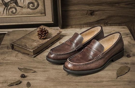 Uomini traspiranti Scarpe da penny marrone, Scarpe da penny di pelle originale