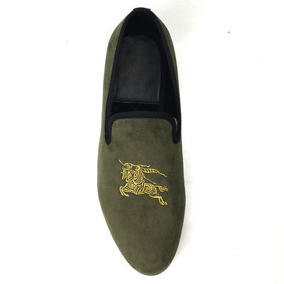 Uomo verde uomo velvet loafers uomo traspirante scivolare sulle scarpe estive