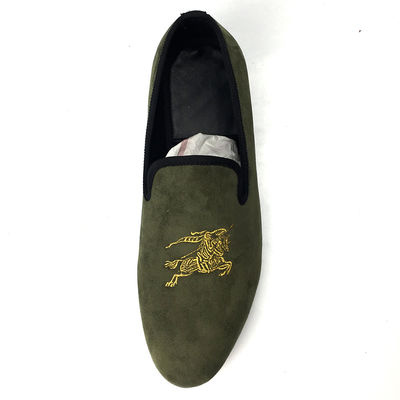 Uomo verde uomo velvet loafers uomo traspirante scivolare sulle scarpe estive