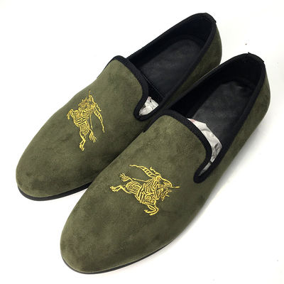 Uomo verde uomo velvet loafers uomo traspirante scivolare sulle scarpe estive